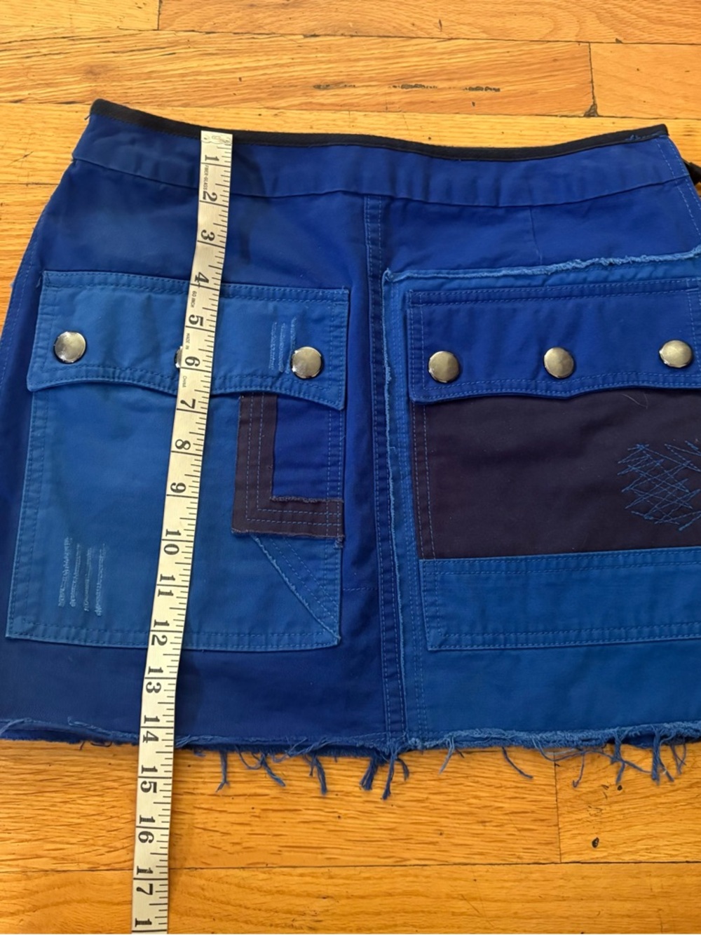Zadig & Voltaire Utility Mini Skirt Blue Cargo Snap Pocket Raw Hem Size Small - Picture 5 of 7
